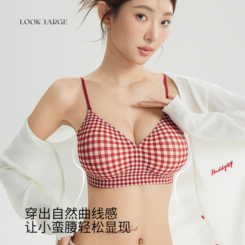 Camellia Flower Bra for Women with Small Busts, Enhancing and Gathering Effect, Anti-Sagging, Seamless Plaid Bra Wholesale