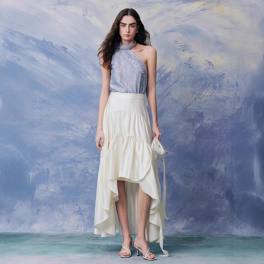 灵动蓝调 | 璀璨丝光钉珠挂脖飘带上衣 荷叶摆半身裙万织服饰