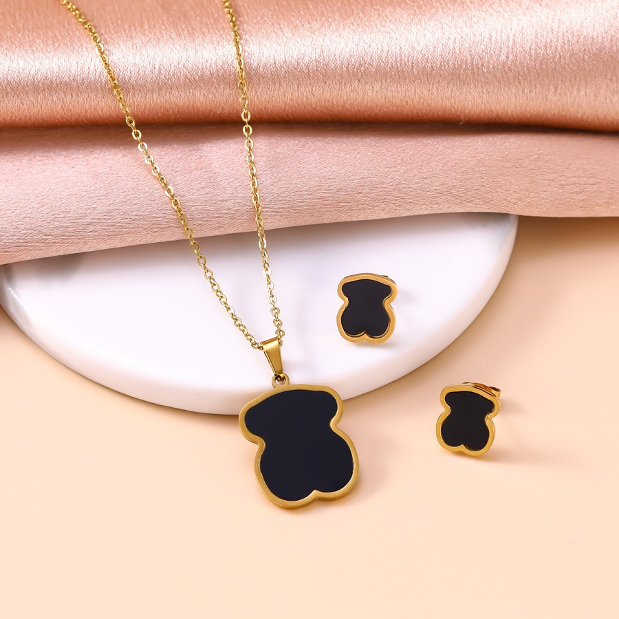 European and American ins-style simple bear pendant necklace and earrings two-piece set for women, light luxury high-end stainless steel jewelry