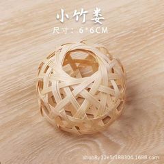 部品の卸売りは灯付き夜市の発光の小さい提灯の竹編みの露店を持っています。