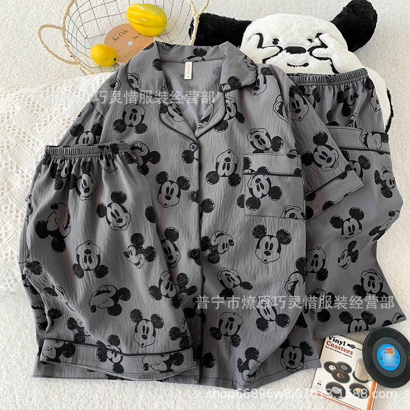 Pajamas de tres piezas de torta de oso para mujeres de verano, pantalones de manga corta, nubes de algodón adorable, viento en 2025 nueva ropa para el hogar