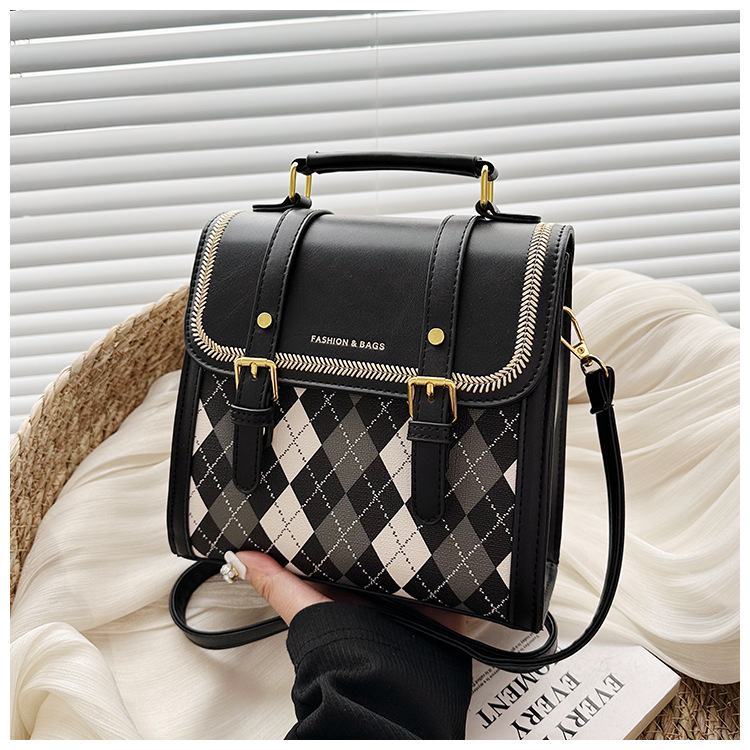 Versatile Women's Shoulder Crossbody Backpack For Winter Fashion_voghion.com