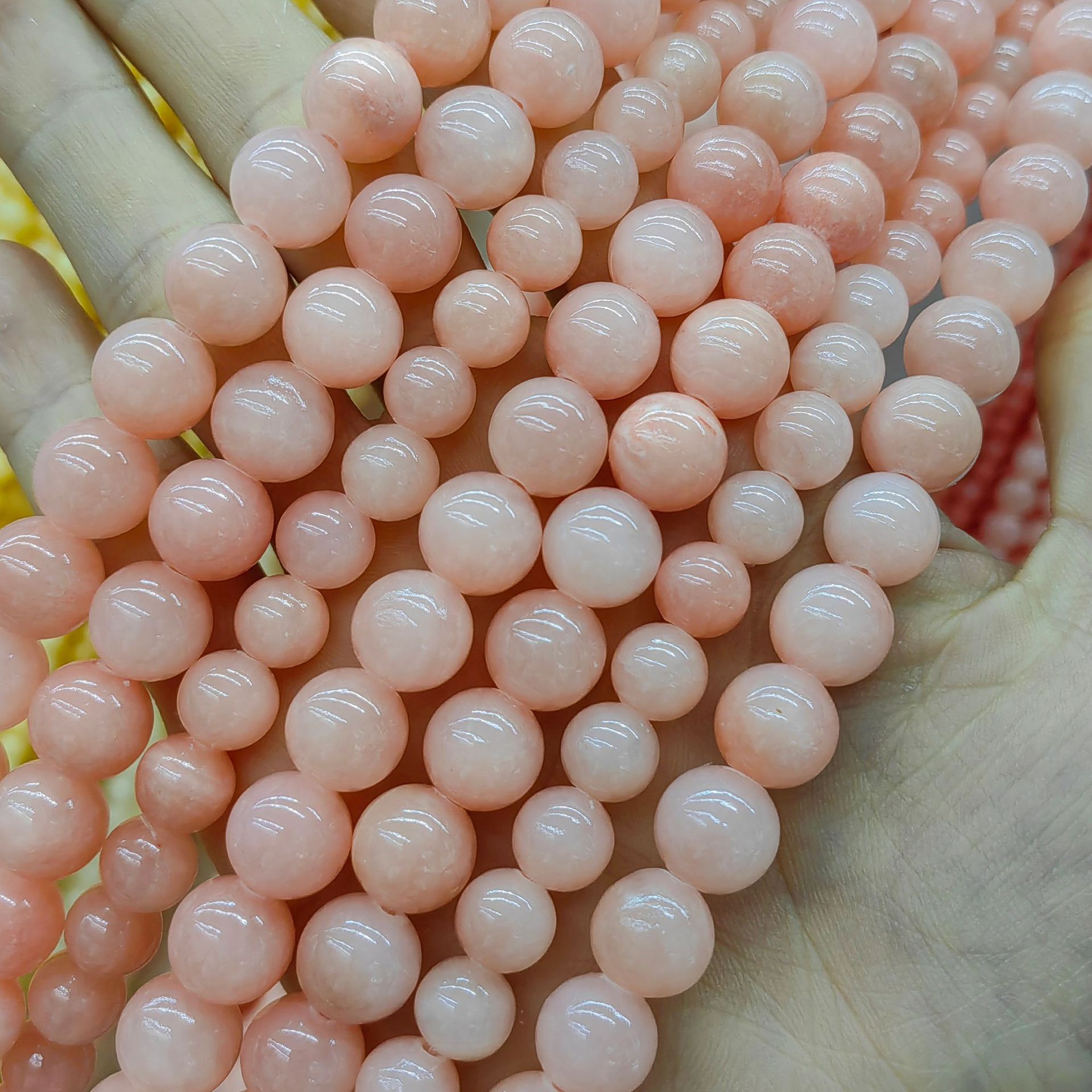 Natural beige Jade flor zafiro multi-color perlas sueltas cuentas redondas semiacabados DIY jade natural cuentas redondas joyería al por mayor