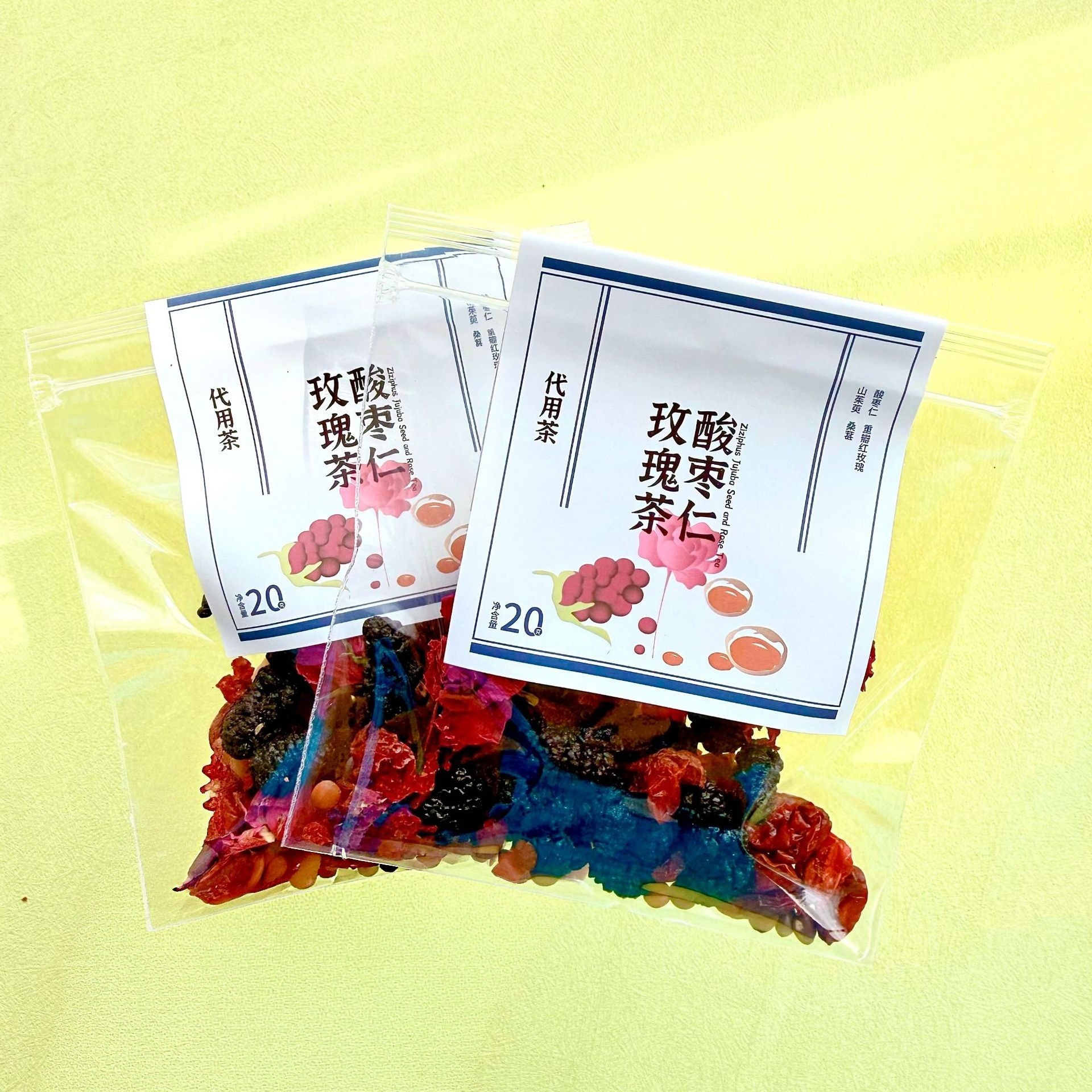 Five Finger Peach Root Poria Herbal Tea Blend with Winter Melon Lotus Leaf and Sour Jujube Rose Tea preparation