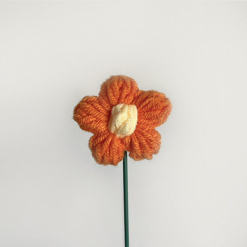 クロスボーダーの手編みの完成品の小さい花束は花の毛糸のメリヤスの花束を模倣します。|undefined