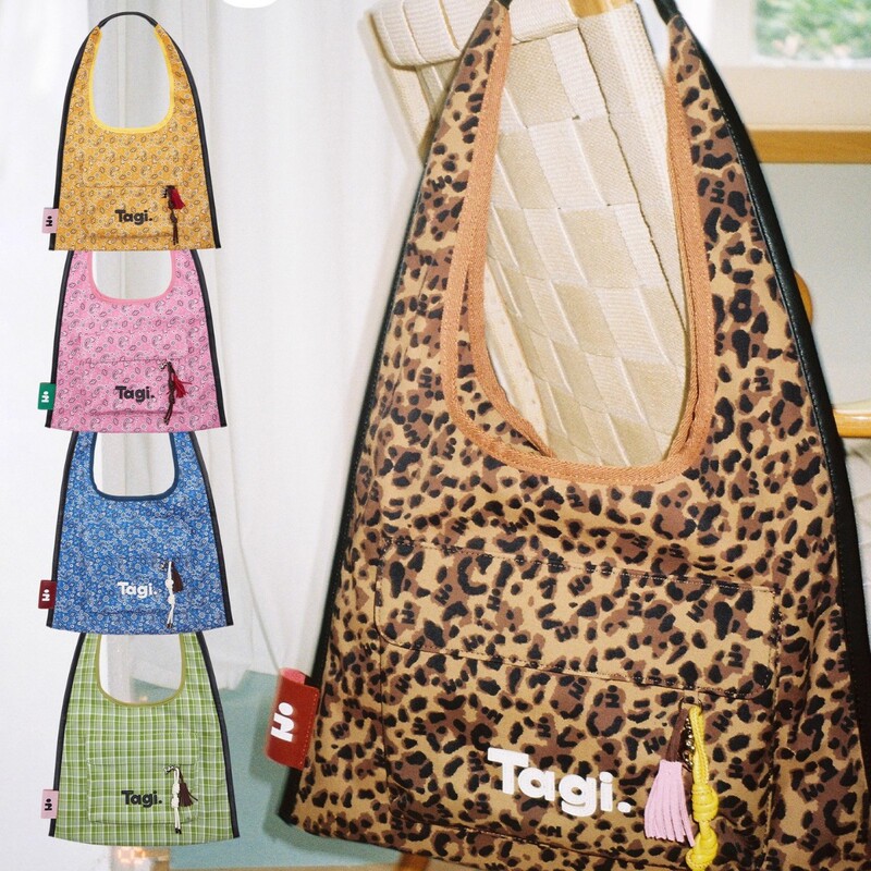 Tagi Large-Capacity Multi-Color Tote Bag Commuter Side Shoulder Bag Canvas Shoulder Bag Casual Handbag Cute Tagi Large-Capacity Multi-Color Tote Bag Commuter Side Shoulder Bag Canvas Shoulder Bag Casual Handbag Cute