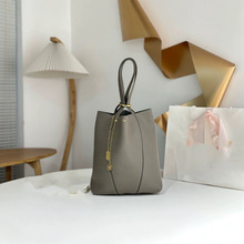 �߼��а���Ů�r��2025�紺�¿�Ů����Ƥ�|��Ҹ�μ��Ů�V�ݰ���