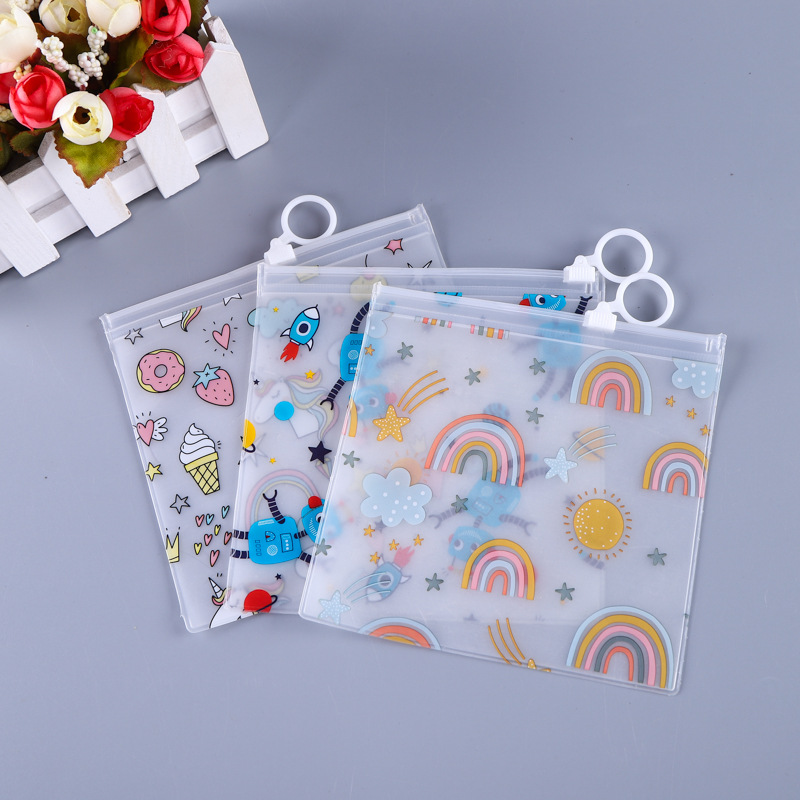 EVA透明化妆包便携旅行日用品收纳袋可爱卡通图案收纳袋PVC拉链袋