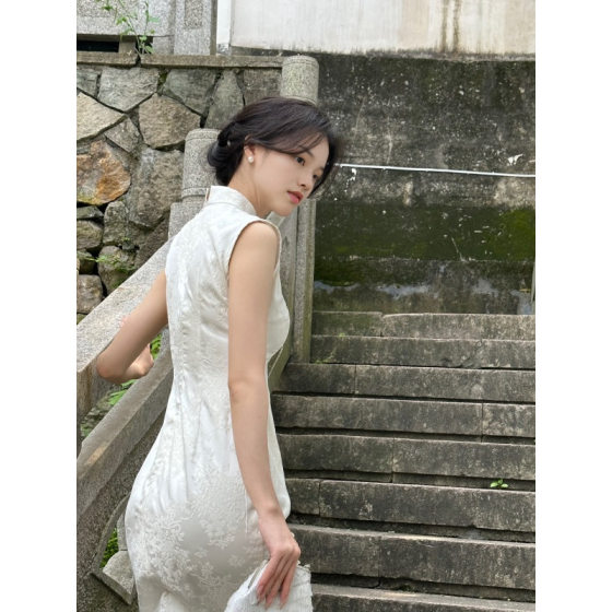 Pretty White Jacquard Long Sleeveless Improved Cheongsam Slim-fit Elegant dress Summer New Women's Skirt