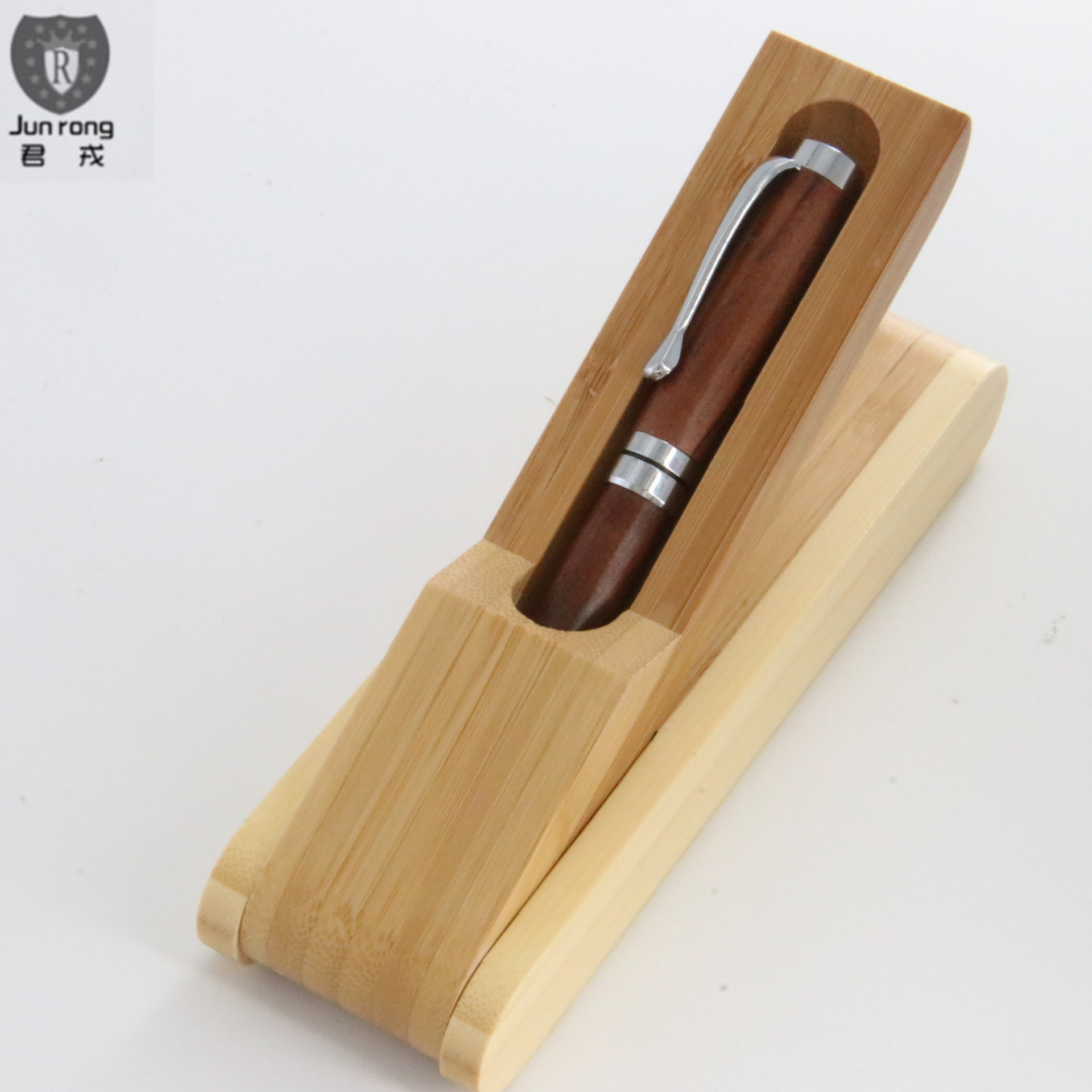 Junrong accesorios de metal pluma pera Flor de madera bolígrafo diseño de logotipo en stock fabricante papelería pluma de madera de bambú