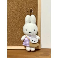 日系かわいいmiffyミッフィーぬいぐるみ紫格子縞スカート展示会限定人形グッズかわいいペンダント