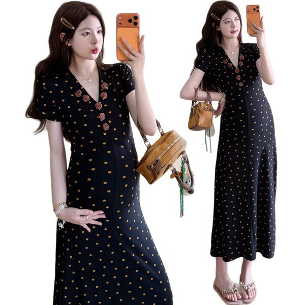 Summer elegant fitted dress