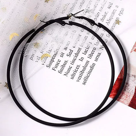 Ластик, модные серьги-к hoops