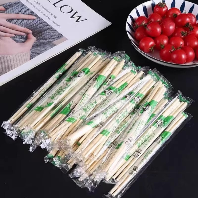 Disposable Chopsticks for Restaurants, Bamboo Chopsticks for Takeout, Fast Food, Hygienic Bowls and Chopsticks, Cheap and Convenient Household Tableware, Round Chopsticks Disposable Chopsticks for Restaurants, Bamboo Chopsticks for Takeout, Fast Food, Hygienic Bowls and Chopsticks, Cheap and Convenient Household Tableware, Round Chopsticks