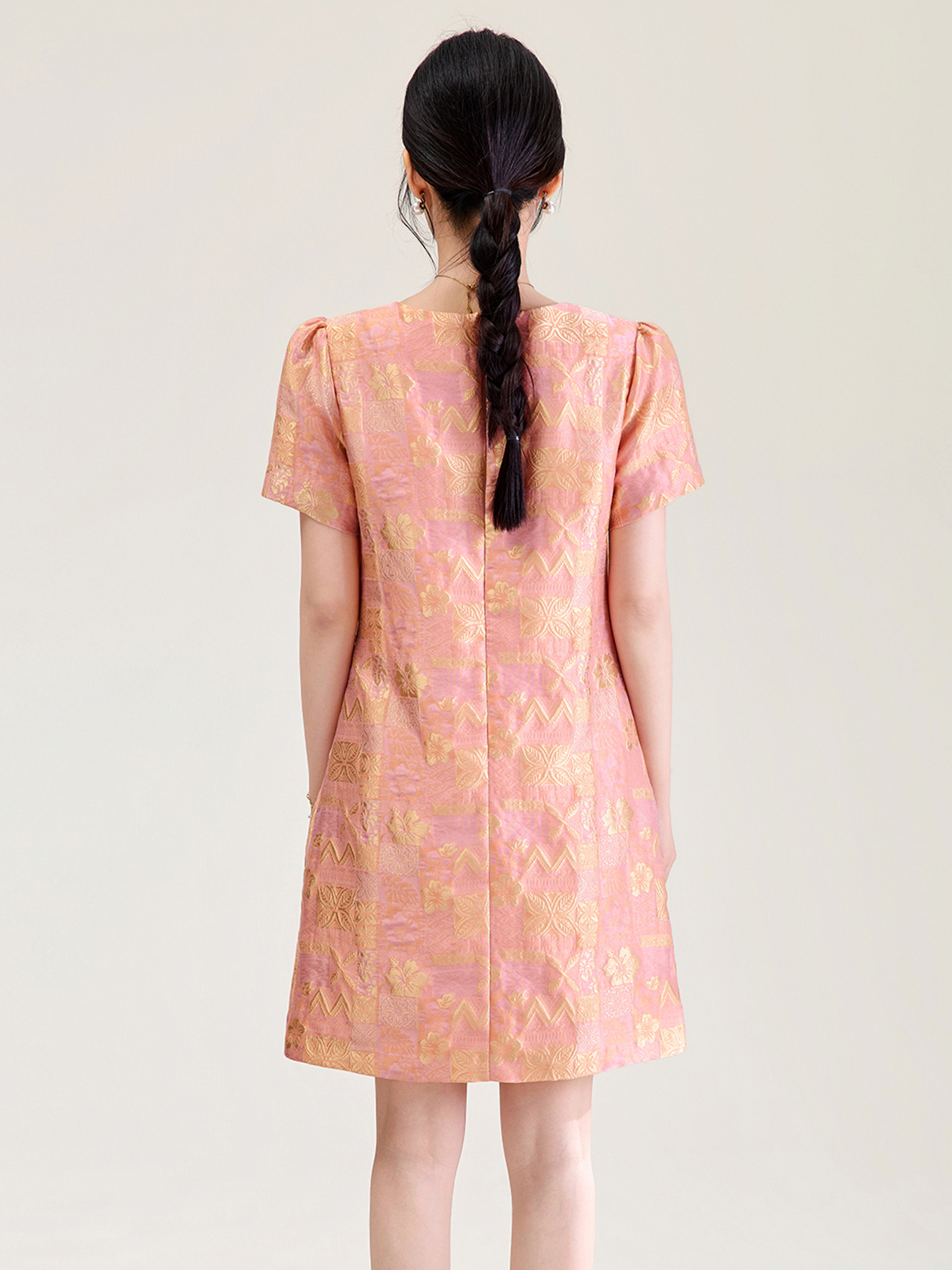 Đầm chữ A nữ jacquard họa tiết hoa nhí phong cách tiểu thư — màu hồng