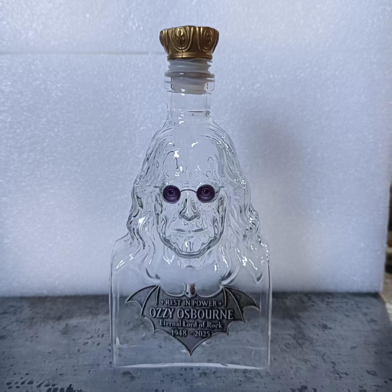 Nueva estación independiente transfronteriza Oz. Osborne Scream, botella de whisky del 29 aniversario