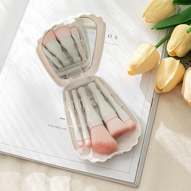 New highly popular 5-shell makeup brush with mirror mini portable beauty expert travel concealer and contouring set brush undefined