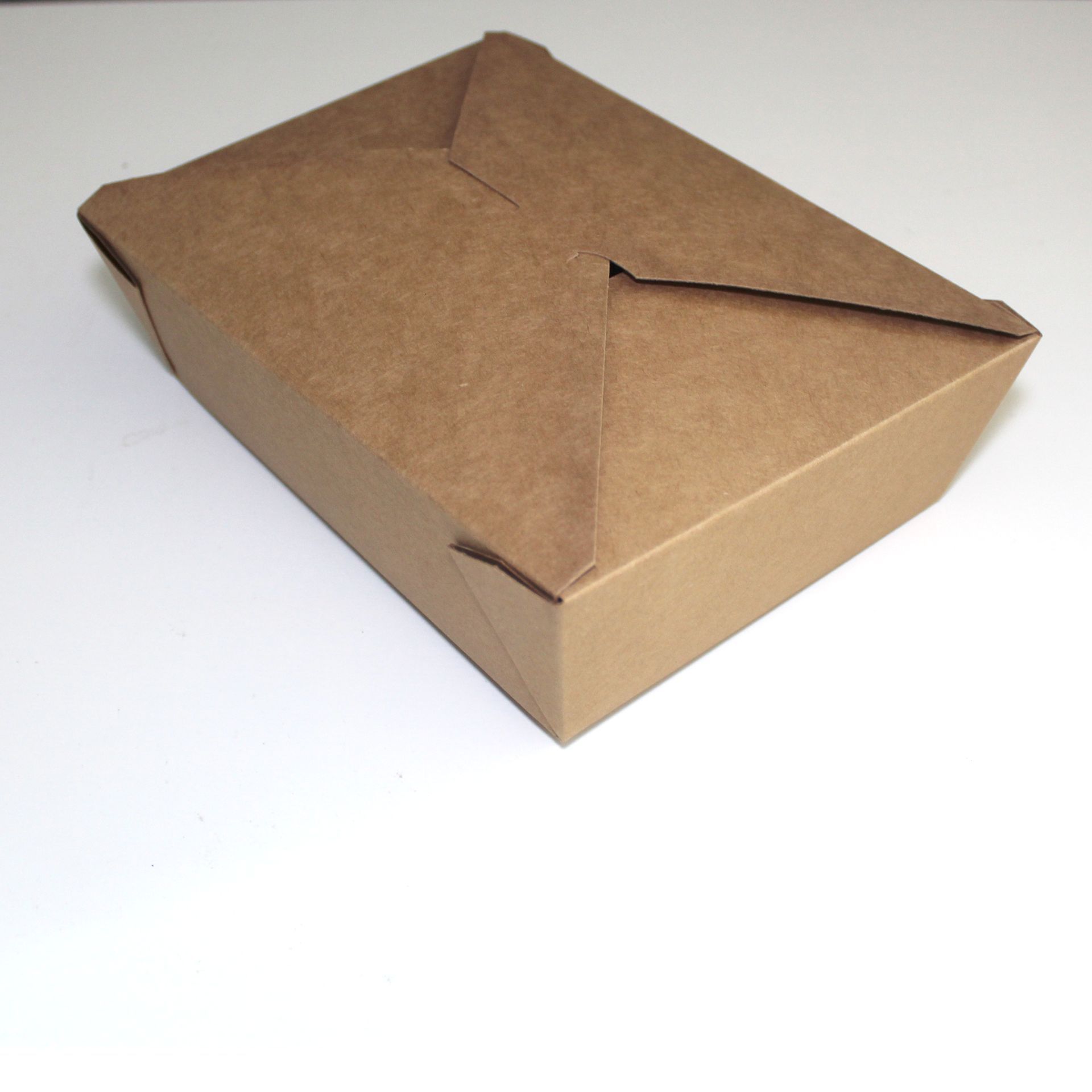 Caja de embalaje de papel kraft, caja desechable comercial estilo coreano para pollo frito, caja de papel a prueba de aceite para comida ligera, ensaladas y arroz frito, apta para alimentos.