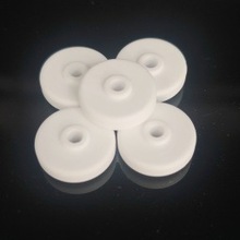 源头工厂生产95氧化铝陶瓷圆形打孔陶瓷片