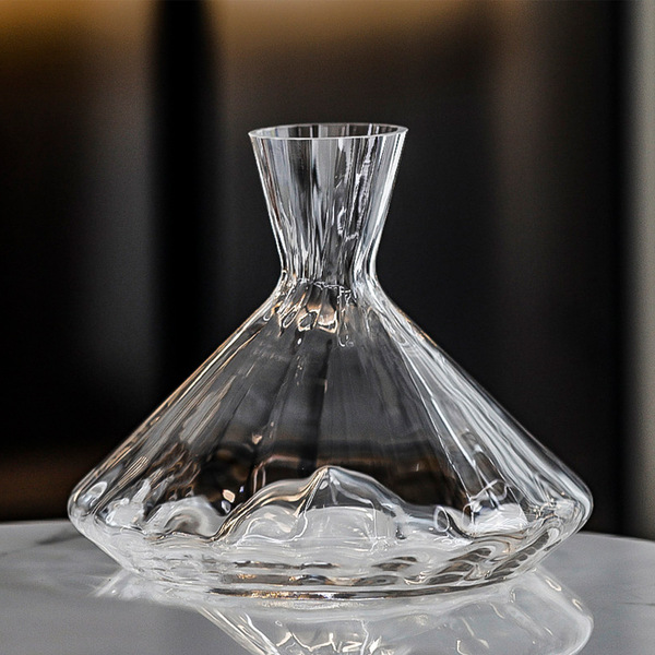 Crystal creative wine decanter with rhinestones