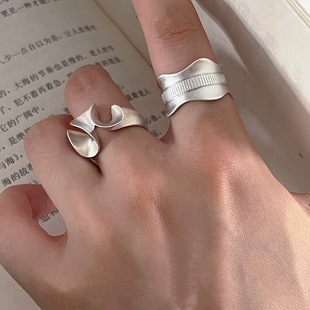 Irregular hem ring for women, geometric fashion, twisted personality, open ring, versatile, fashionable, hip-hop index finger ring trend