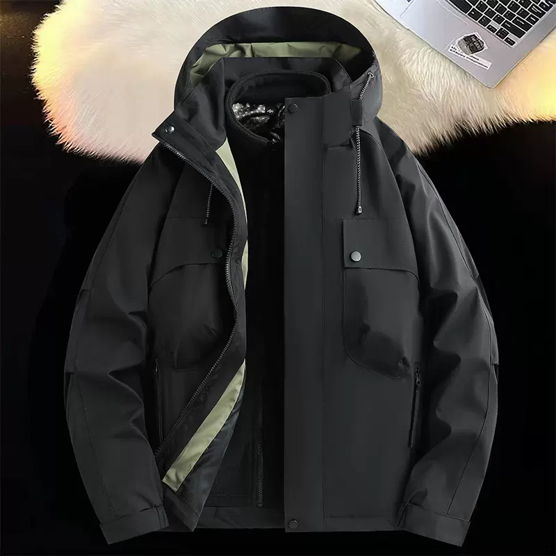 新款户外三合一两件套可拆卸冲锋衣休闲时尚防风防水情侣外套