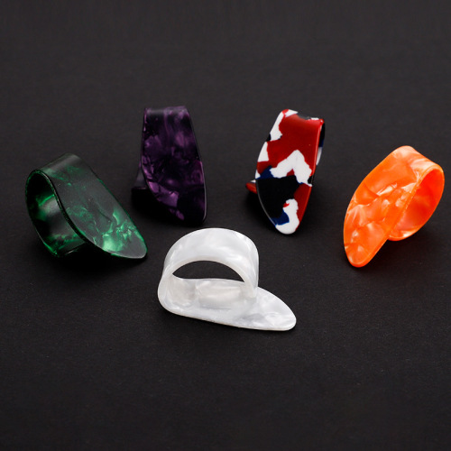 Guitar pick Celluloid pick ABS0.46 guitar shrapnel 0.71 wholesale 0.96 thickness 1.0 popular pick