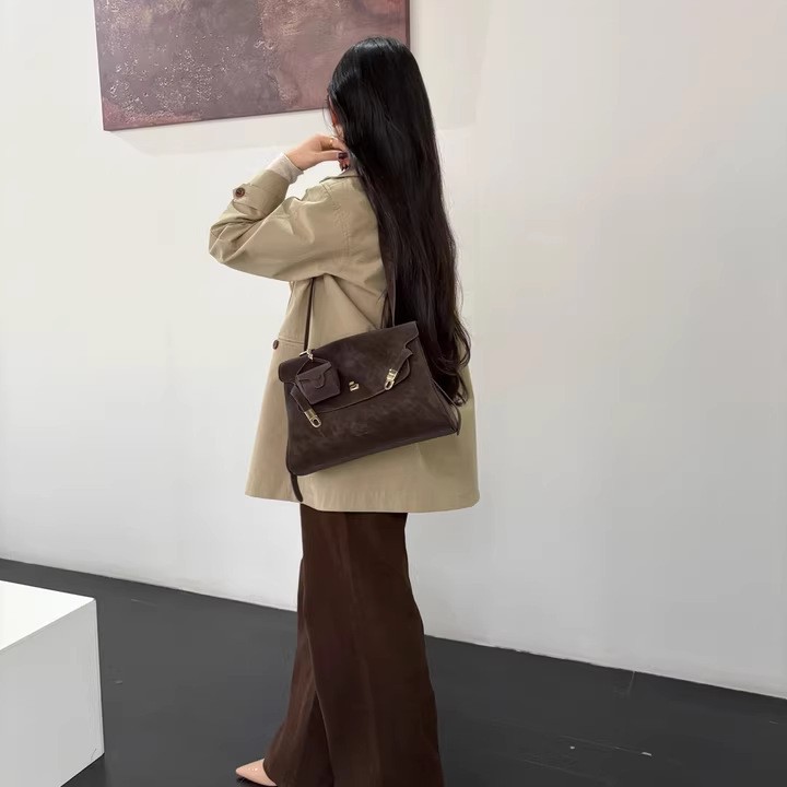 跨境秋冬皮绒托特包大容量单肩腋下托特包复古通勤百搭子母包女