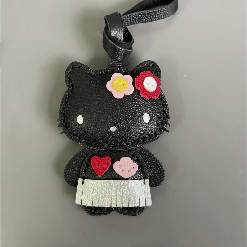 进口法羊真皮hellokitty包包挂件可爱高级感哈喽kt猫书包背包挂饰|undefined