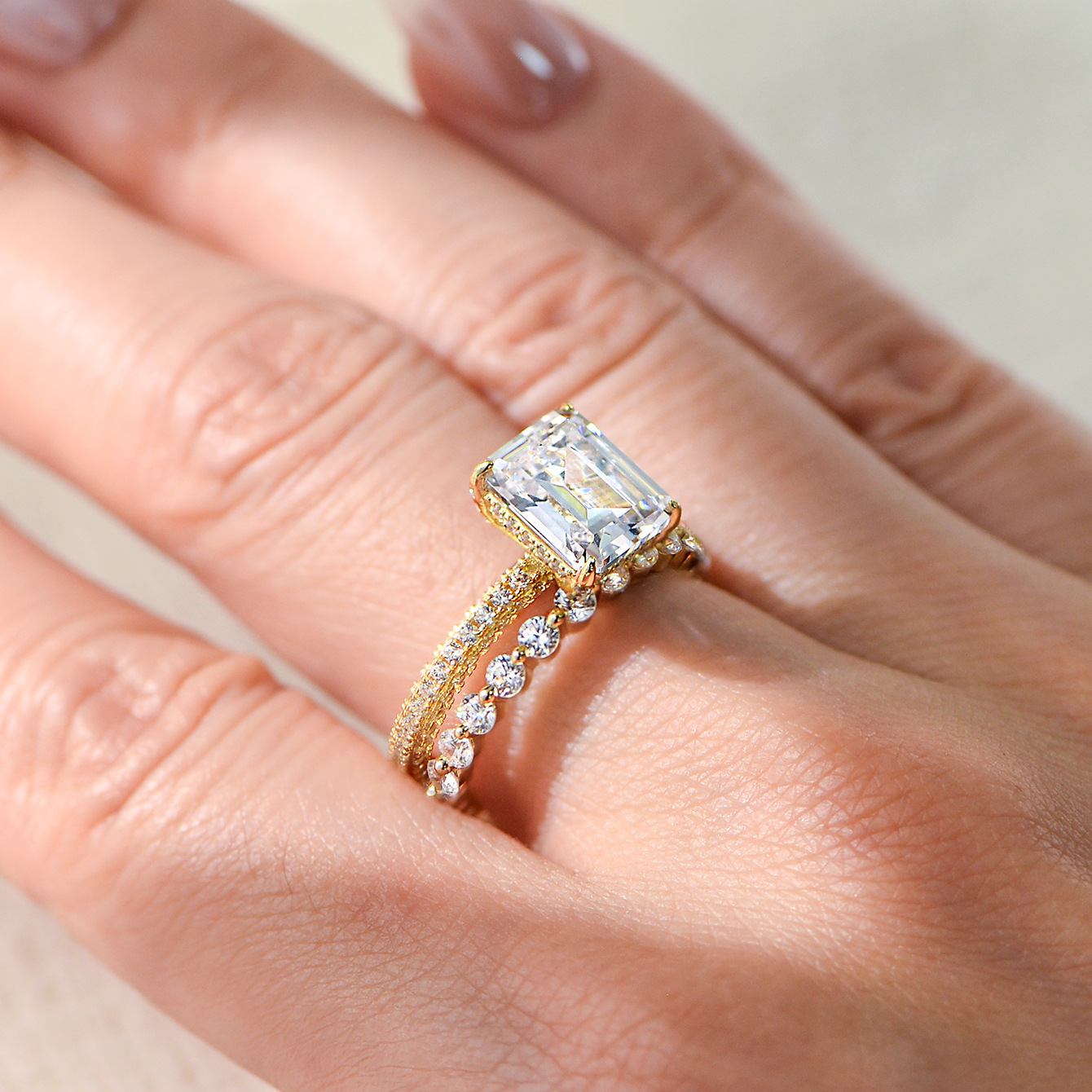 Especial transfronterizo 8*10 anillo de plata esterlina clásica de circón cuadrado Joyería de anillo de compromiso de boda de diamantes completos de moda europea y americana