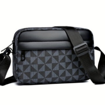 Cross-border men's bag, one-shoulder cross-body bag, 2025 new style, trendy texture, the treasure of the town store, printed small square bag, bags