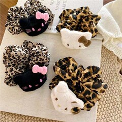 新しいヒョウの紋様の大きい腸の輪のかわいいKittyの猫の髪のひもの高い顔の値のポニーテールの団子の髪のひもの飾り