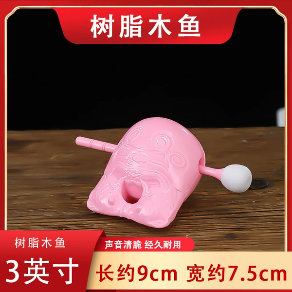 3 inches resin wood fish pink