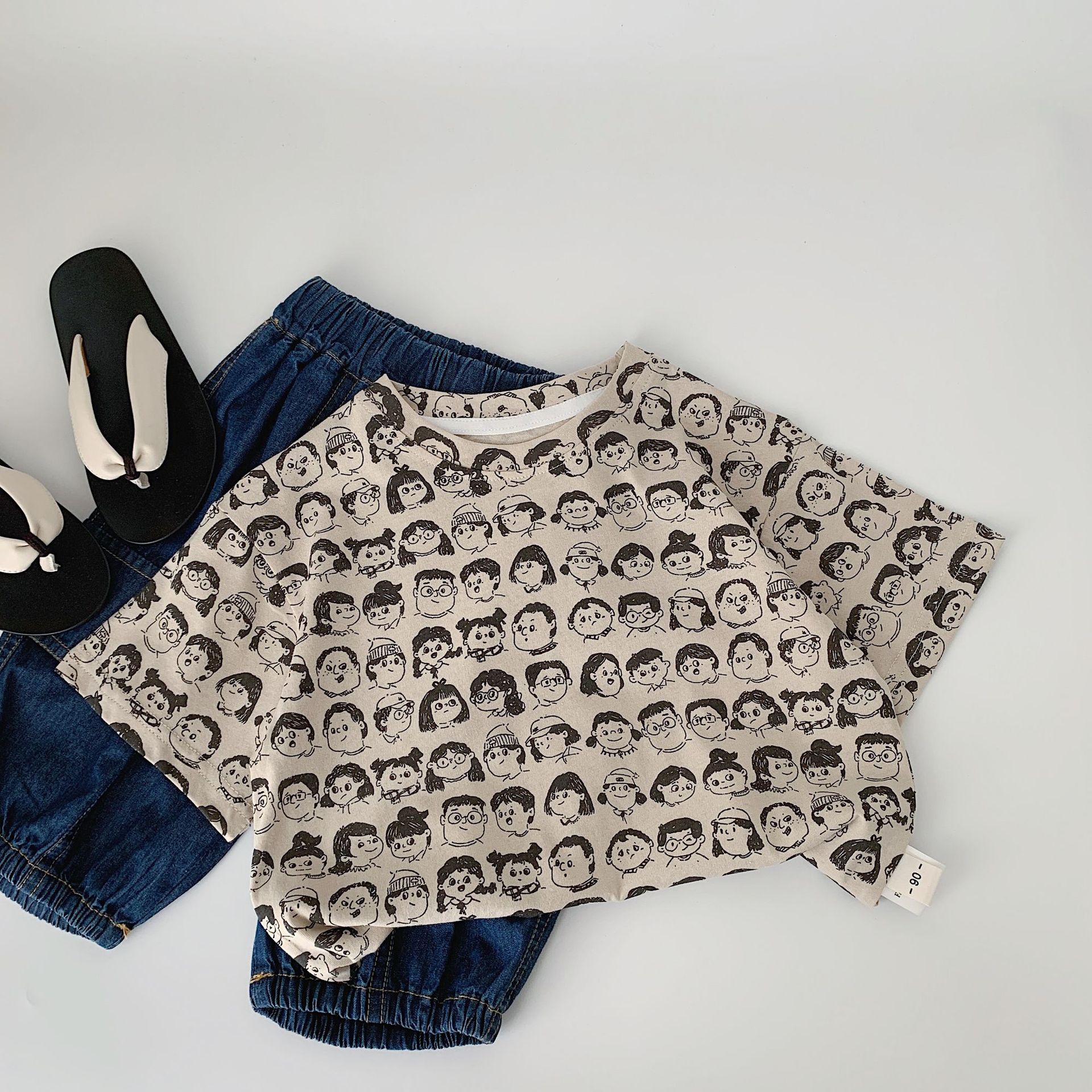 [Precio diario 14.99 RMB] Maibao niños camiseta de mangas cortas de verano 2025 impresión de dibujos animados para bebés para hombres y mujeres