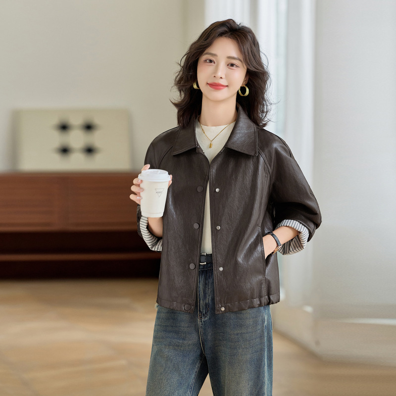 设计感短款绵羊皮皮外套女2026春秋季新款翻领宽松休闲皮夹克上衣