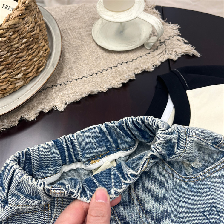 Blugi pentru copii, primăvară și bebeluși la modă pentru toamnă, versiune coreeană, model graffiti cu picior drept pentru băieți._voghion.com