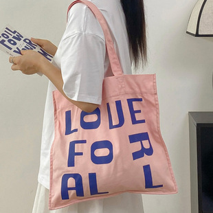 ��ĸ�¿�2024����ins�nϵ��ĸ��ɫӡ��������Ů�μ�������ռ{��