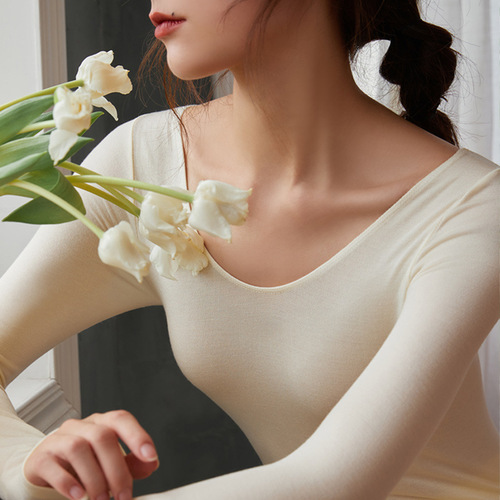 Autumn and Winter Beautiful and Elegant Women's Round Neck Elastic Heating Warm Innerwear Top Slim Fit Thin Women's Spring and Autumn Wear Wholesale