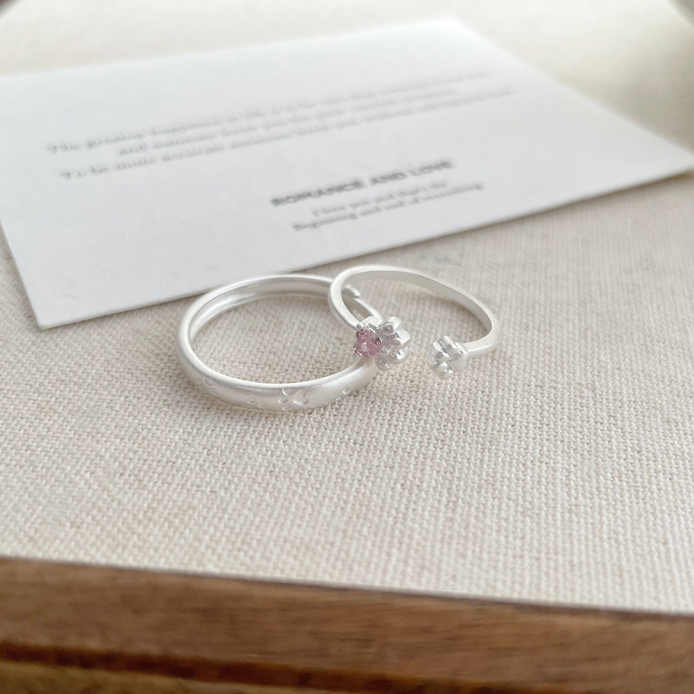 Matte cute silver bracelet