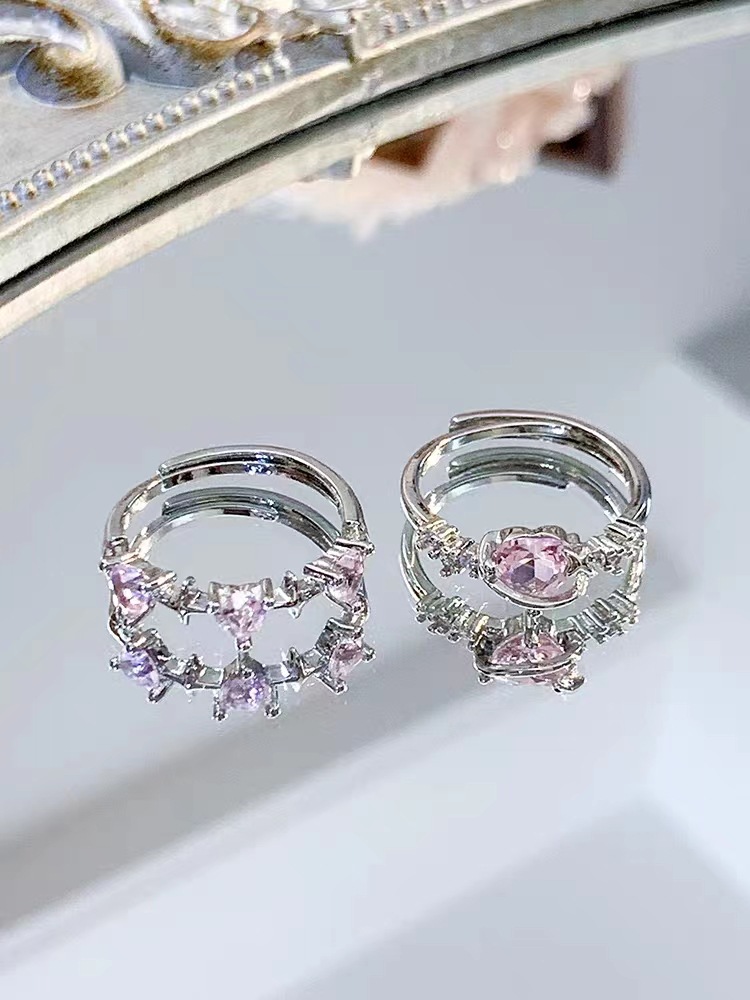 Sommerlicher, mädchenhafter, rosafarbener, herzförmiger Diamantring für Damen, eleganter, schlichter und individueller Modering_voghion.com