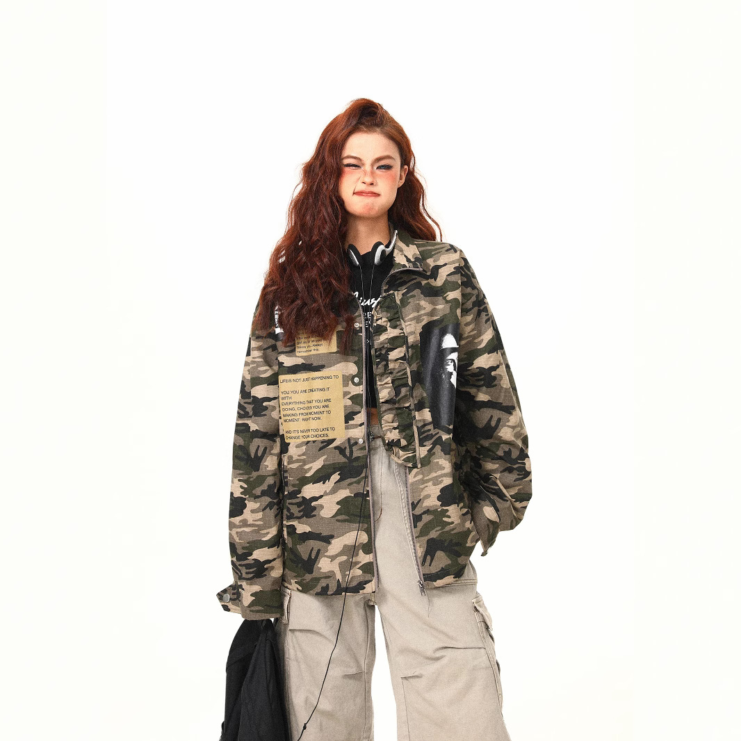 Retro camouflage jacket for men and women