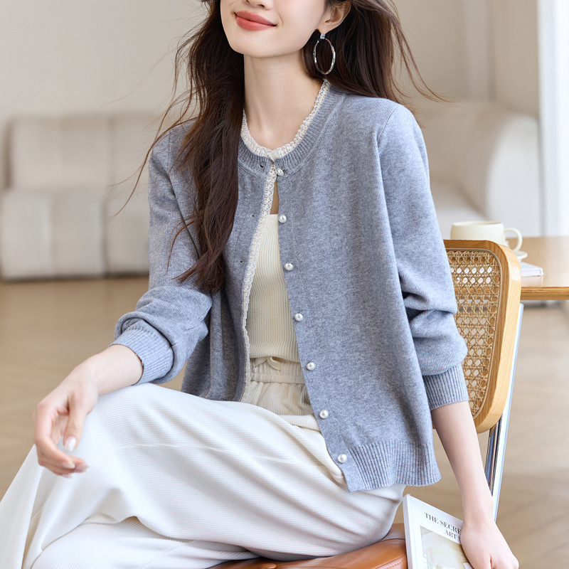 2026 Spring and Autumn New Style Women's Gray Long-Sleeved Sweater Cardigan Jacket Elegant Lace-Trimmed Knitwear Top 2026 Spring and Autumn New Style Women's Gray Long-Sleeved Sweater Cardigan Jacket Elegant Lace-Trimmed Knitwear Top