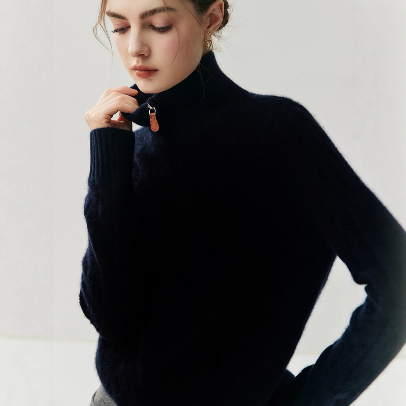 He |   Loose Cashmere Women's Half-Zip Sweater in the Same Style as Laoqian, Thickened Wool Knitwear.