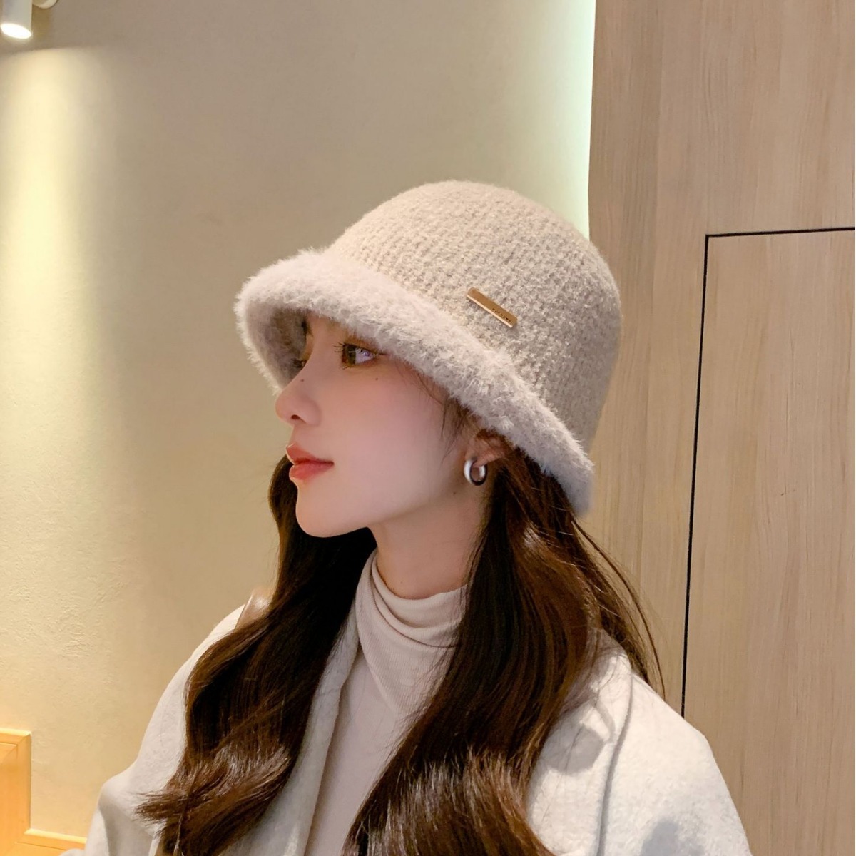 Elegant bucket hat i ull för damer för höst och vinter_voghion.com
