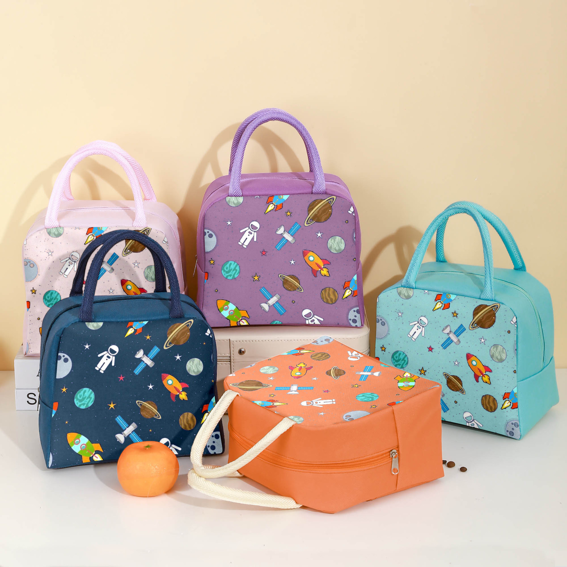 Factory Customized Cartoon Insulation Bag Kidsren's Satchel Lunch Box with Aluminum Foil Insulation Meal Bag Oxford Cloth Lunch Box Bag