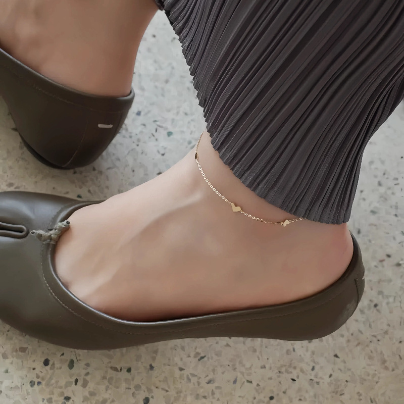 S925 plata esterlina chapada 14K oro mini gradiente pequeño amor pulsera simple brillante corazón adorable accesorios para los pies