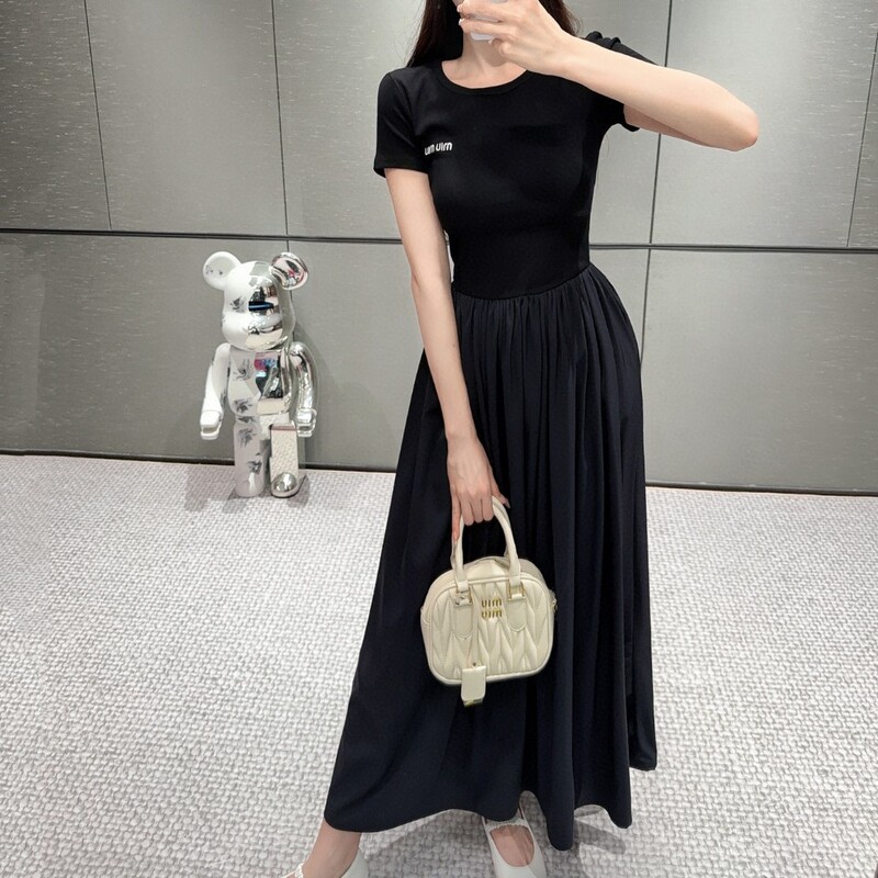 mm Home 25ss 春夏新作 立体ウエストデザイン おしゃれ 着痩せプリーツ 大きめスカート 半袖ワンピース 2種類|undefined