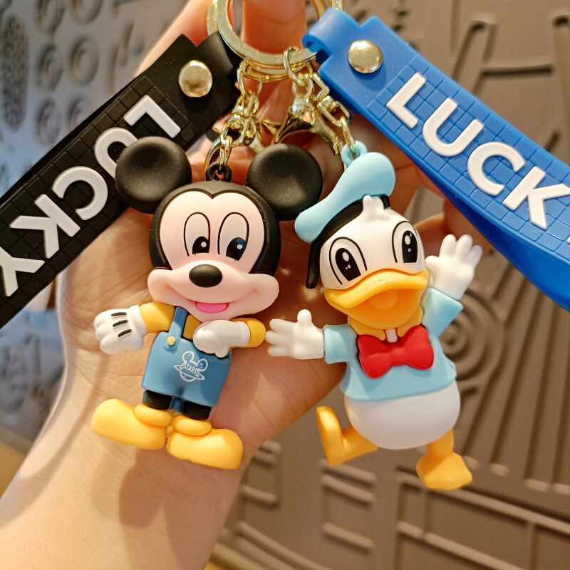 Mickey Minnie cartoon keychain cute Donald Duck Mickey Mouse doll schoolbag pendant car key chain accessories Mickey Minnie cartoon keychain cute Donald Duck Mickey Mouse doll schoolbag pendant car key chain accessories
