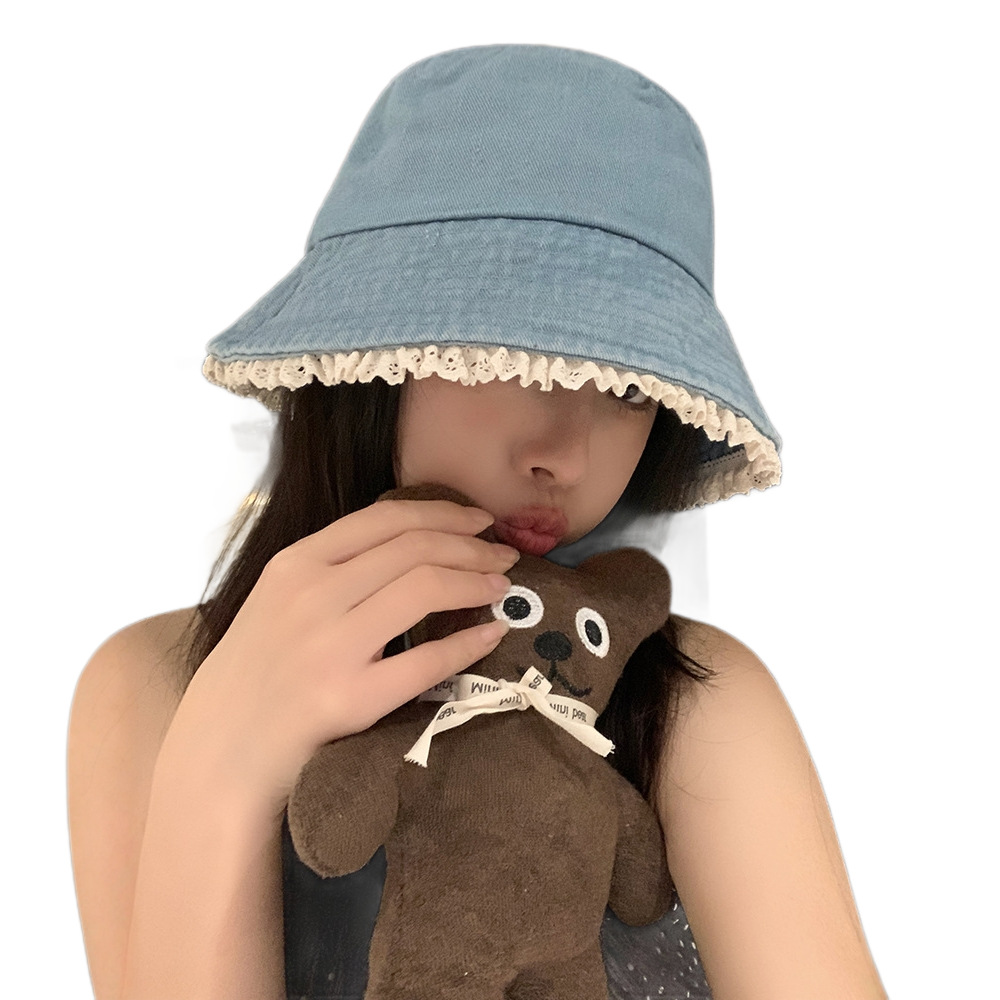 Chapéu de balde em ganga com renda e proteção solar preppy_voghion.com