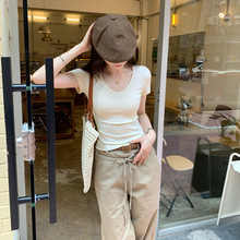 �Ǵ�Ʒ������؛  ���ĈD����r�����������������T��Ů